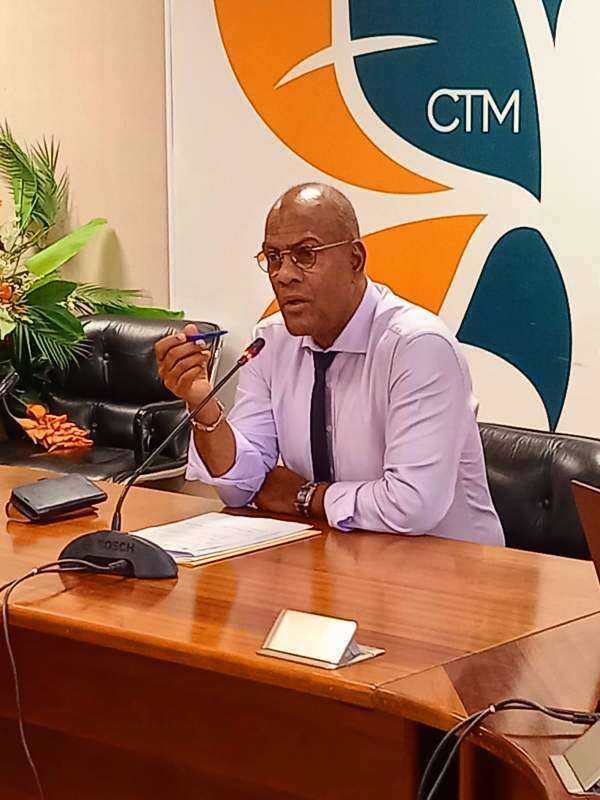 FONCIER EN MARTINIQUE : Serge Letchimy réclame une mobilisation d’urgence pour dénouer la crise foncière en Martinique